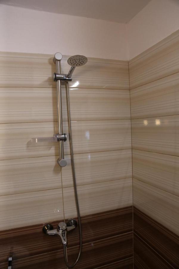 Modern Marvel Apartment Kruje Ngoại thất bức ảnh