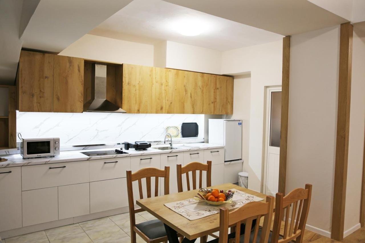 Modern Marvel Apartment Kruje Ngoại thất bức ảnh